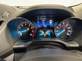 FORD KUGA 1.5T EcoBoost Vignale SUV 5dr Petrol Auto AWD Euro 6 (s/s) (176 