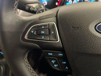 FORD KUGA 1.5T EcoBoost Vignale SUV 5dr Petrol Auto AWD Euro 6 (s/s) (176 