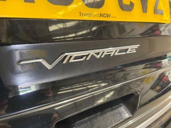 FORD KUGA 1.5T EcoBoost Vignale SUV 5dr Petrol Auto AWD Euro 6 (s/s) (176 