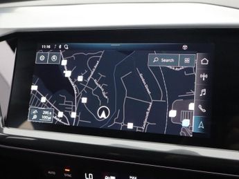 AUDI Q4 E-TRON 40 S line SUV 5dr Electric Auto 82kWh (204 ps)