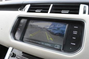 LAND ROVER RANGE ROVER SPORT 3.0 SD V6 HSE SUV 5dr Diesel Auto 4WD Euro 5 | PANORAMIC ROOF | 