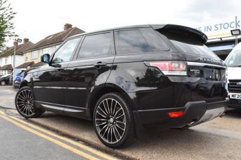LAND ROVER RANGE ROVER SPORT 3.0 SD V6 HSE SUV 5dr Diesel Auto 4WD Euro 5 (s/s) (306 ps)