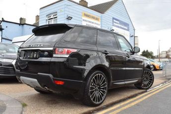LAND ROVER RANGE ROVER SPORT 3.0 SD V6 HSE SUV 5dr Diesel Auto 4WD Euro 5 | PANORAMIC ROOF | 