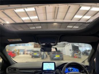 FORD KUGA 2.5 EcoBoost Duratec 14.4kWh ST-Line X SUV 5dr Petrol Plug-in Hy