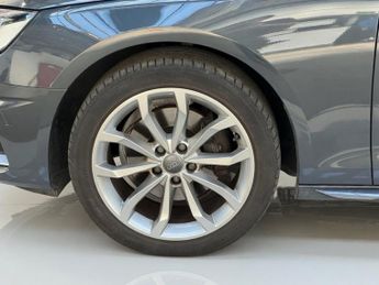 AUDI A4 2.0 TDI 35 Sport Saloon 4dr Diesel S Tronic Euro 6 (s/s) (163 ps