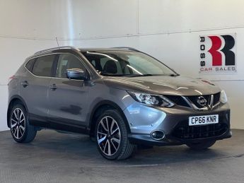 Nissan Qashqai 1.6 dCi Tekna SUV 5dr Diesel Manual 2WD Euro 6 (s/s) (130 ps)