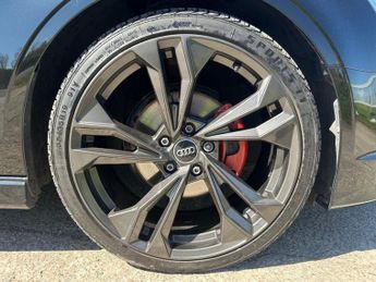 AUDI A3 2.0 TDI S line Saloon 4dr Diesel S Tronic Euro 6 (s/s) (150 ps)