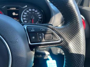 AUDI A3 2.0 TDI S line Saloon 4dr Diesel S Tronic Euro 6 (s/s) (150 ps)