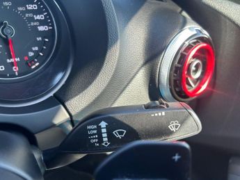 AUDI A3 2.0 TDI S line Saloon 4dr Diesel S Tronic Euro 6 (s/s) (150 ps)