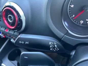 AUDI A3 2.0 TDI S line Saloon 4dr Diesel S Tronic Euro 6 (s/s) (150 ps)