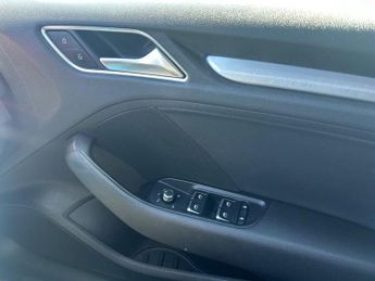 AUDI A3 2.0 TDI S line Saloon 4dr Diesel S Tronic Euro 6 (s/s) (150 ps)