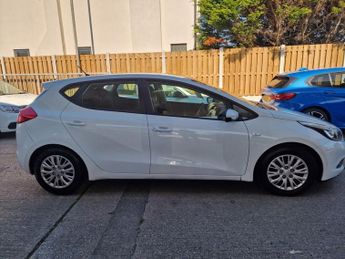 KIA CEED 1.4 1 Hatchback 5dr Petrol Manual Euro 5 (98 bhp)