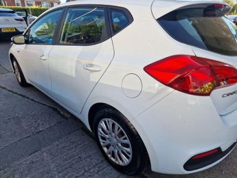 KIA CEED 1.4 1 Hatchback 5dr Petrol Manual Euro 5 (98 bhp)