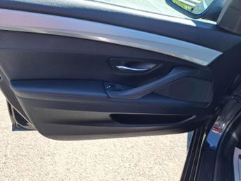 BMW 5 SERIES 2.0 520d SE Saloon 4dr Diesel Steptronic Euro 5 (184 ps)