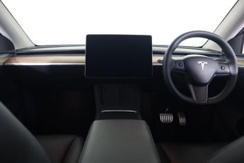 TESLA MODEL Y (Dual Motor) Performance Auto 4WDE 5dr