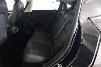 TESLA MODEL Y (Dual Motor) Performance Auto 4WDE 5dr