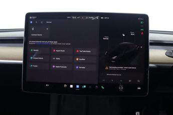 TESLA MODEL Y (Dual Motor) Performance Auto 4WDE 5dr