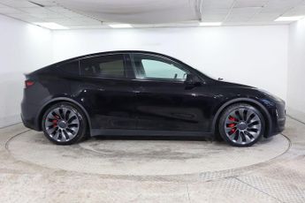 TESLA MODEL Y (Dual Motor) Performance Auto 4WDE 5dr