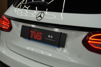 MERCEDES-BENZ C-CLASS 2.1 C220d AMG Line Estate 5dr Diesel G-Tronic+ 4MATIC Euro 6 (s/