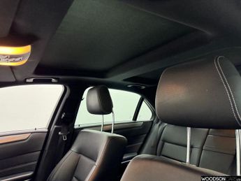 MERCEDES-BENZ E-CLASS 2.1 E220 BlueTEC AMG Night Edition (Premium) Saloon 4dr Diesel G
