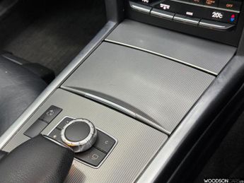 MERCEDES-BENZ E-CLASS 2.1 E220 BlueTEC AMG Night Edition (Premium) Saloon 4dr Diesel G