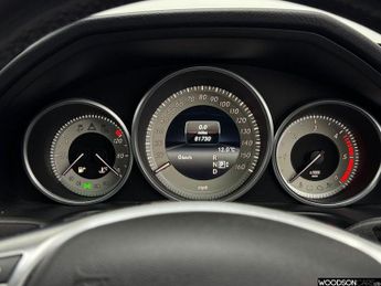 MERCEDES-BENZ E-CLASS 2.1 E220 BlueTEC AMG Night Edition (Premium) Saloon 4dr Diesel G