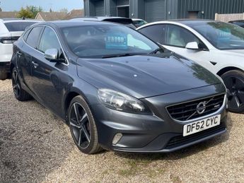 Volvo V40 2.0 D4 R-Design Nav Hatchback 5dr Diesel Manual Euro 5 (s/s) (17