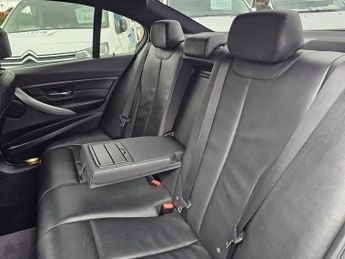 BMW 3 SERIES AUTOMATIC 2.0 320i M Sport Saloon 4dr Petrol Auto xDrive Euro 6 