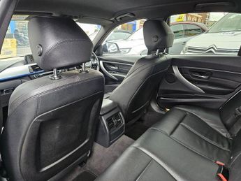 BMW 3 SERIES AUTOMATIC 2.0 320i M Sport Saloon 4dr Petrol Auto xDrive Euro 6 