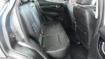 NISSAN QASHQAI 1.5 dCi Tekna SUV 5dr Diesel Manual 2WD Euro 6 (s/s) (110 ps)
