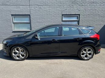 FORD FOCUS 2.0 TDCi ST-2 Hatchback 5dr Diesel Manual Euro 6 (s/s) (185 ps)