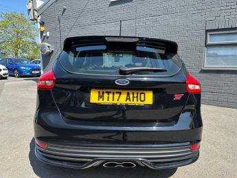 FORD FOCUS 2.0 TDCi ST-2 Hatchback 5dr Diesel Manual Euro 6 (s/s) (185 ps)