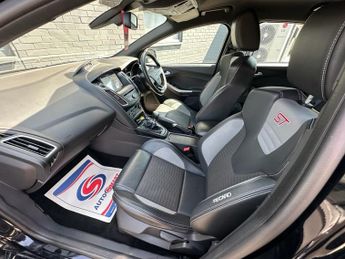 FORD FOCUS 2.0 TDCi ST-2 Hatchback 5dr Diesel Manual Euro 6 (s/s) (185 ps)