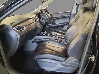 MG MG 5 61.1kWh Exclusive Long Range Estate 5dr Electric Auto (156 ps)