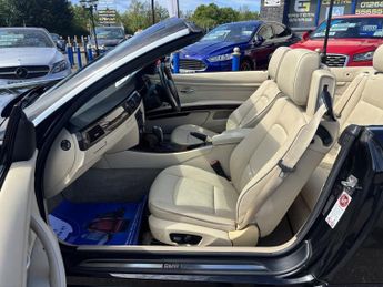 BMW 3 SERIES 2.0 320d SE Convertible 2dr Diesel Steptronic Euro 5 (184 ps)