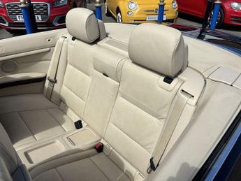 BMW 3 SERIES 2.0 320d SE Convertible 2dr Diesel Steptronic Euro 5 (184 ps)