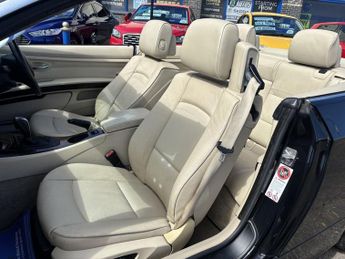 BMW 3 SERIES 2.0 320d SE Convertible 2dr Diesel Steptronic Euro 5 (184 ps)