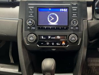 HONDA CIVIC 1.0 VTEC Turbo SE Hatchback 5dr Petrol CVT Euro 6 (s/s) (126 ps)
