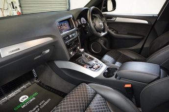 AUDI SQ5 Audi SQ5 3.0 BiTDI V6 Plus Special Edition SUV 5dr Diesel Tiptro