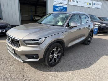 VOLVO XC40 2.0 T4 Inscription SUV 5dr Petrol Auto AWD Euro 6 (s/s) (190 ps)