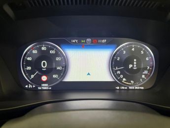 VOLVO XC40 2.0 T4 Inscription SUV 5dr Petrol Auto AWD Euro 6 (s/s) (190 ps)