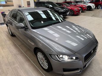JAGUAR XF 2.0d Prestige Saloon 4dr Diesel Manual Euro 6 (s/s) (163 ps)