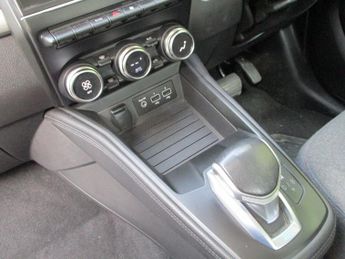 RENAULT ZOE R135 EV50 52kWh Iconic Hatchback 5dr Electric Auto (Rapid Charge