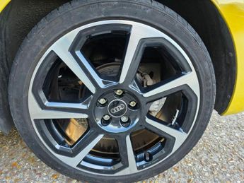 AUDI A1 1.5 TFSI 35 S line Style Edition Sportback 5dr Petrol S Tronic E