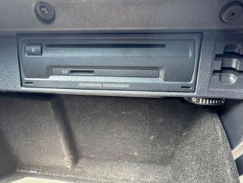 VOLKSWAGEN GOLF 1.6 TDI BlueMotion Tech SE Hatchback 5dr Diesel DSG Euro 5 (s/s)