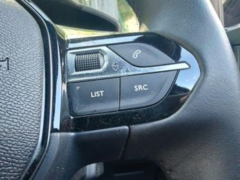 PEUGEOT 2008 1.2 PureTech Allure SUV 5dr Petrol EAT Euro 6 (s/s) (130 ps)