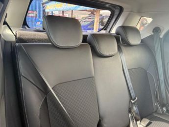 FORD ECOSPORT 1.0T EcoBoost Titanium SUV 5dr Petrol Manual 2WD Euro 5 (s/s) (1