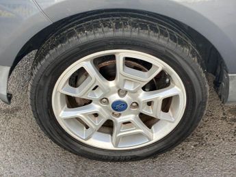 FORD ECOSPORT 1.0T EcoBoost Titanium SUV 5dr Petrol Manual 2WD Euro 5 (s/s) (1