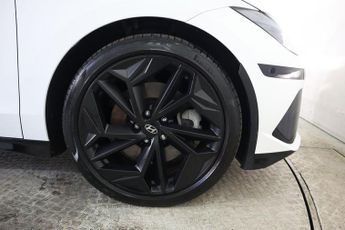 HYUNDAI IONIQ 6 77.4kWh First Edition Auto AWD 4dr