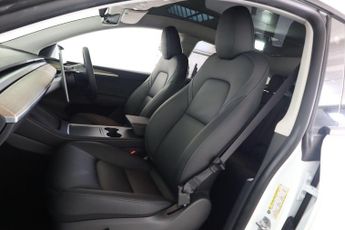 TESLA MODEL Y (Dual Motor) Long Range Auto 4WDE 5dr